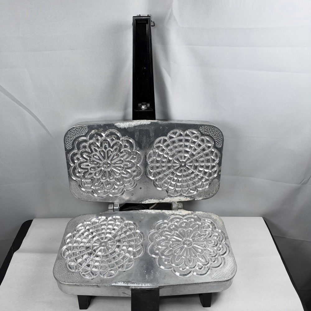 Vintage Vitantonio PIZZELLE CHEF 300A Automatic Italian Cookie Maker Iron Tested